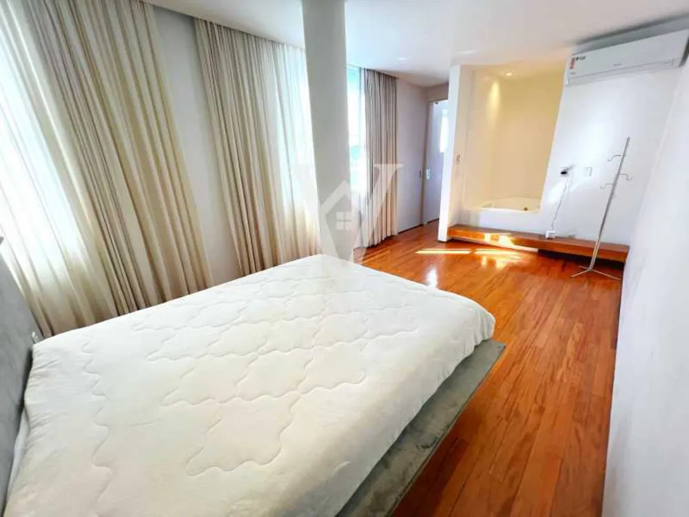 Cobertura, 3 quartos, 239 m² - Foto 29