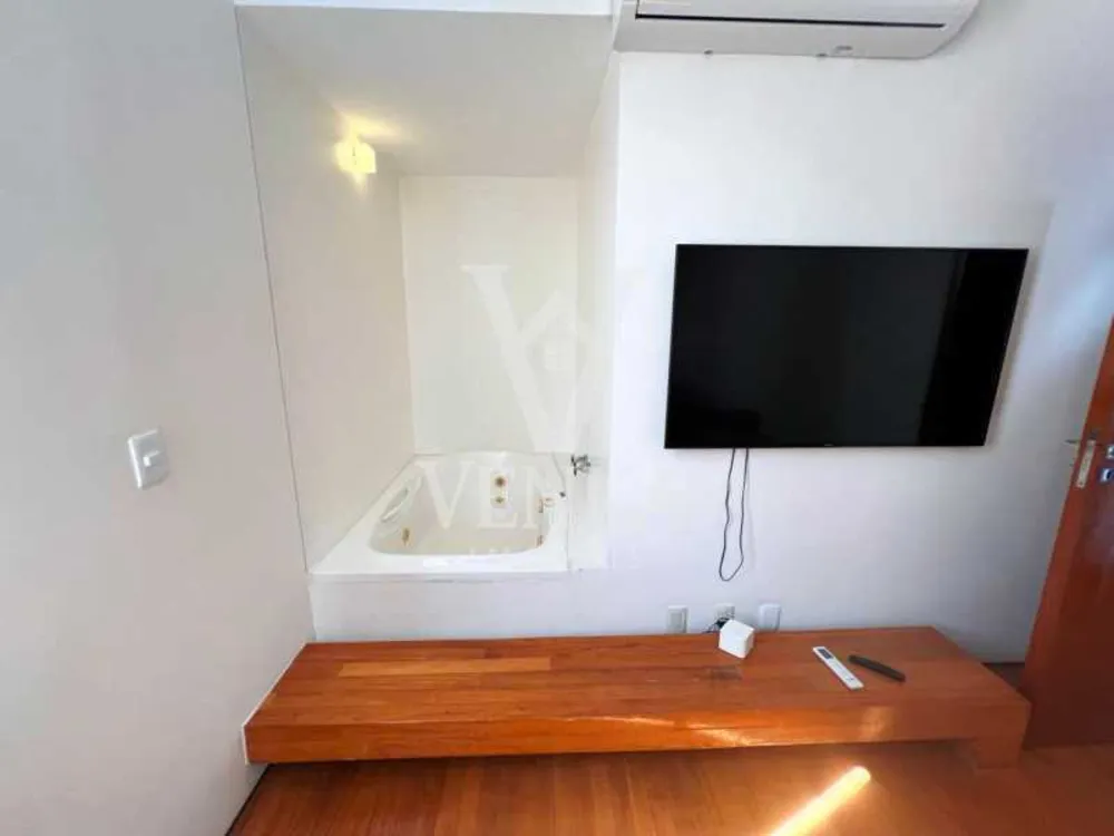 Cobertura, 3 quartos, 239 m² - Foto 12