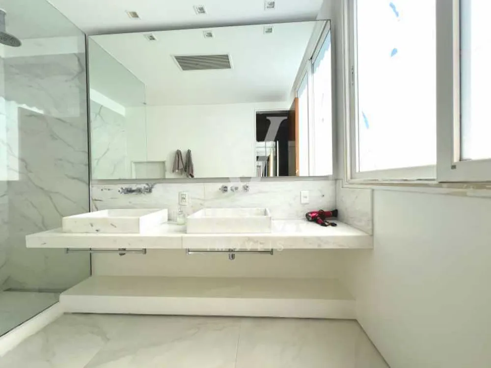 Cobertura, 3 quartos, 239 m² - Foto 6