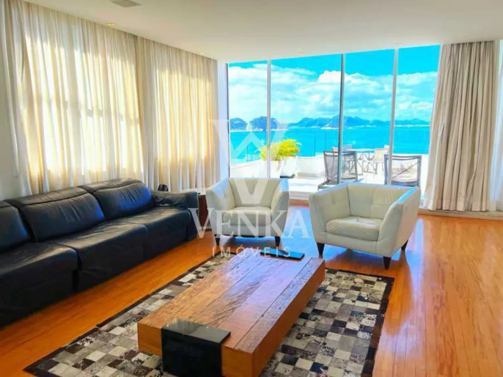 Cobertura, 3 quartos, 239 m² - Foto 17