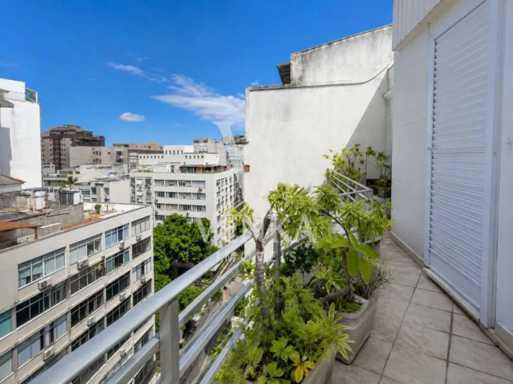 Cobertura, 3 quartos, 210 m² - Foto 4