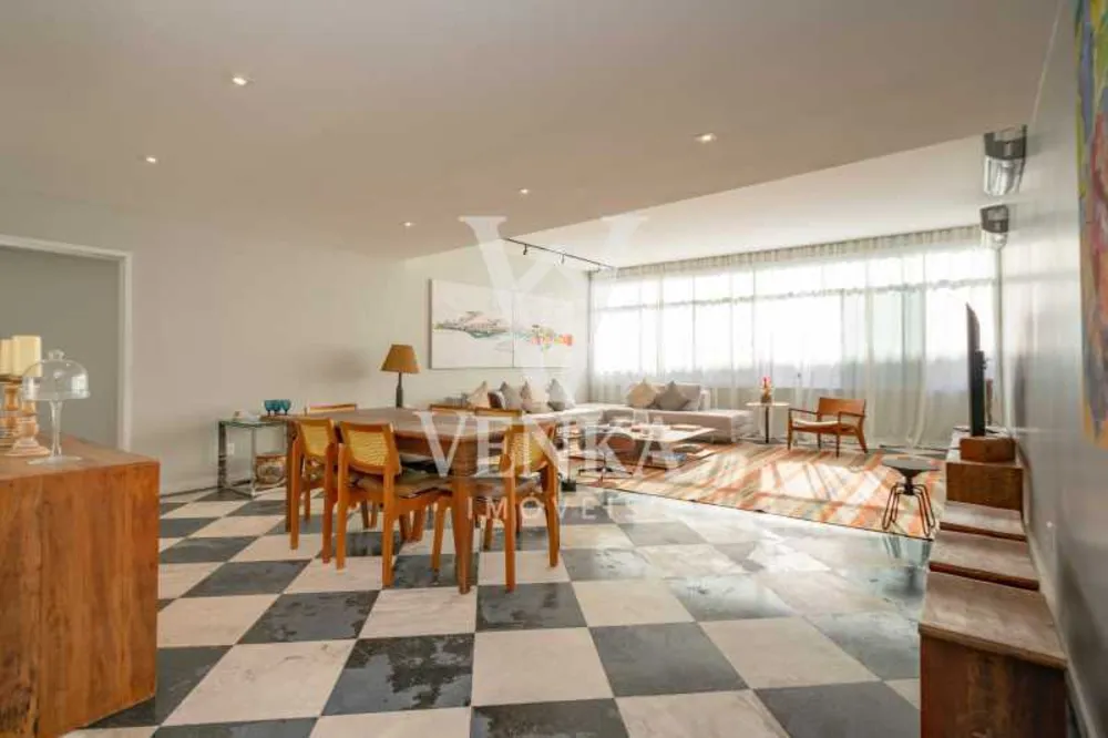 Apartamento, 4 quartos, 225 m² - Foto 1