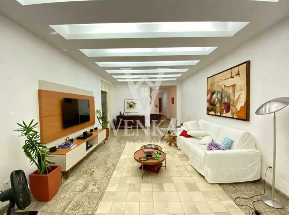 Apartamento, 3 quartos, 161 m² - Foto 1