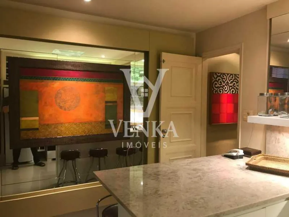 Apartamento, 4 quartos, 200 m² - Foto 1