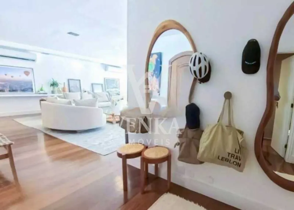 Apartamento, 3 quartos, 261 m² - Foto 1