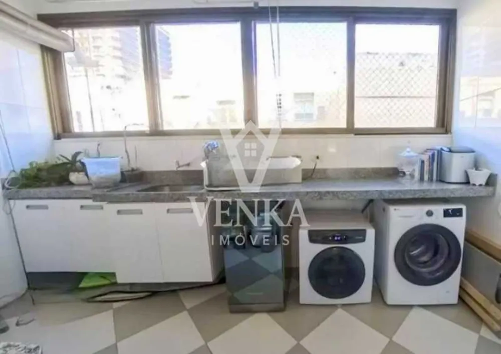 Apartamento, 3 quartos, 261 m² - Foto 12