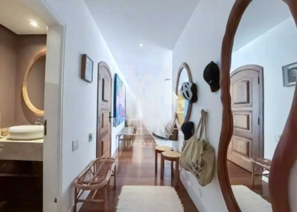 Apartamento, 3 quartos, 261 m² - Foto 11