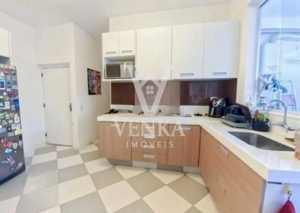 Apartamento, 3 quartos, 261 m² - Foto 6