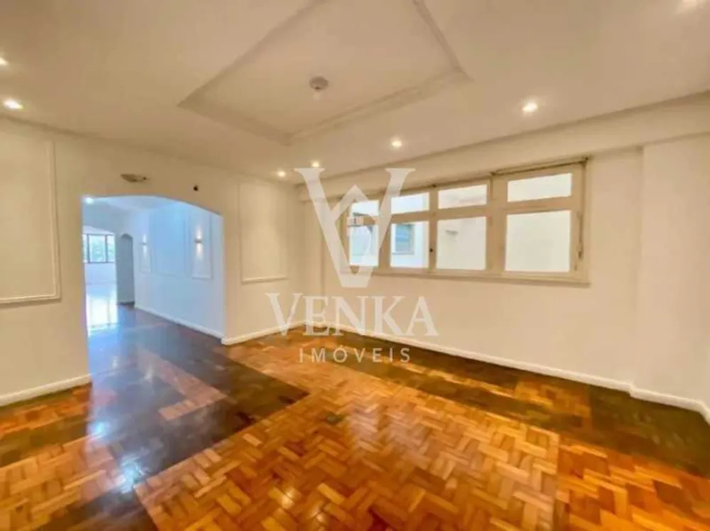 Apartamento, 3 quartos, 210 m² - Foto 1
