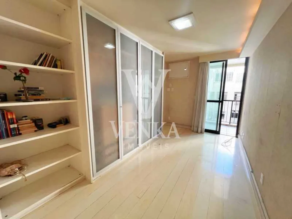 Apartamento, 3 quartos, 210 m² - Foto 10