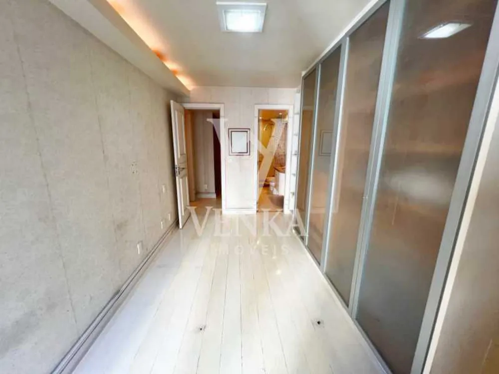 Apartamento, 3 quartos, 210 m² - Foto 11