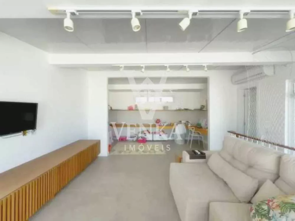 Cobertura, 3 quartos, 216 m² - Foto 10