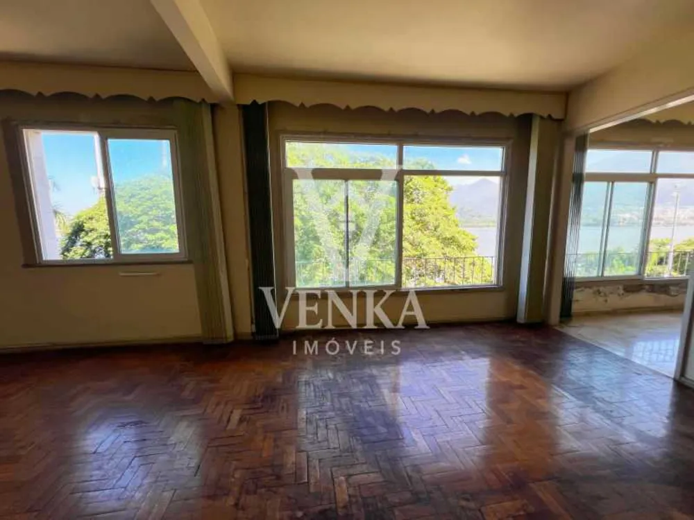 Apartamento, 4 quartos, 223 m² - Foto 2