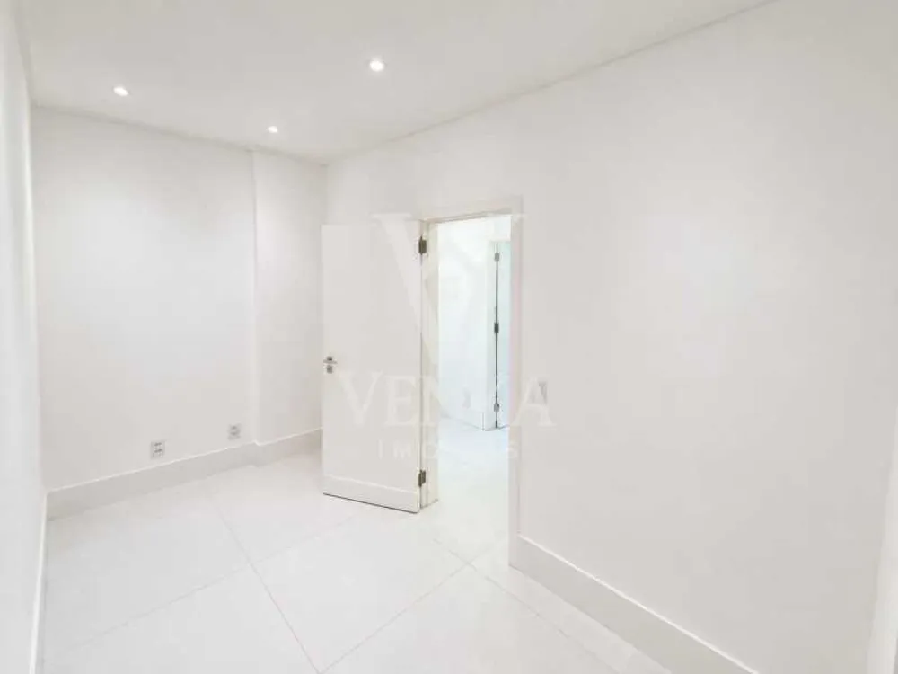 Apartamento, 4 quartos, 240 m² - Foto 8