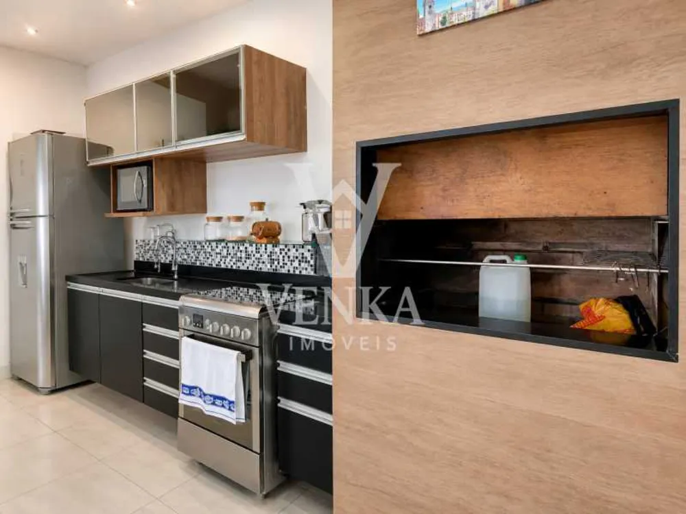 Cobertura, 3 quartos, 210 m² - Foto 3