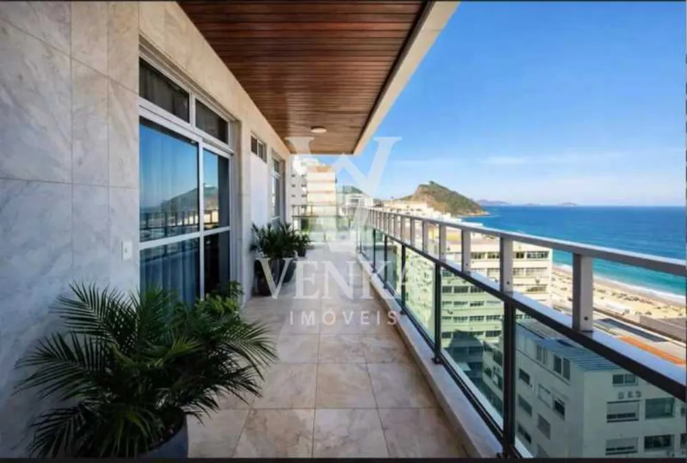 Apartamento, 3 quartos, 260 m² - Foto 2