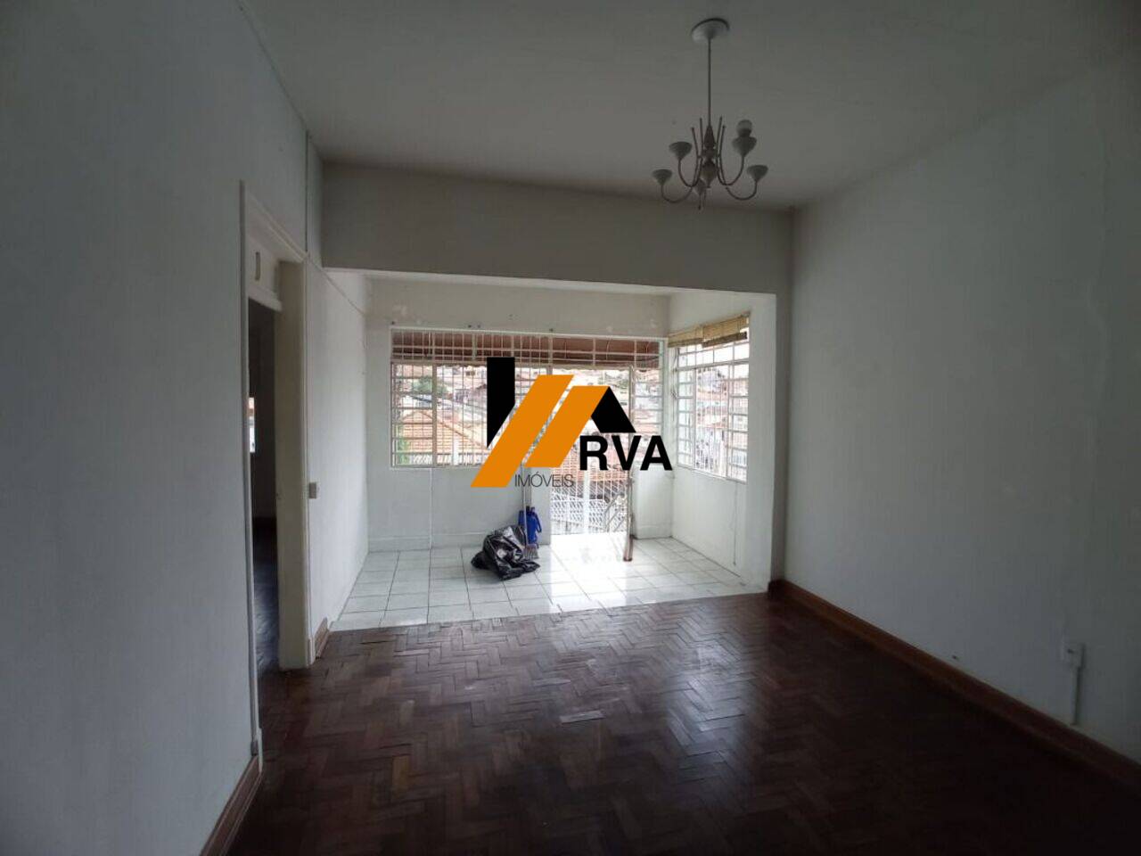 Casa à venda com 2 quartos, 230m² - Foto 26