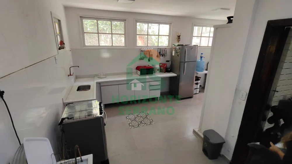 Casa, 4 quartos, 328 m² - Foto 21