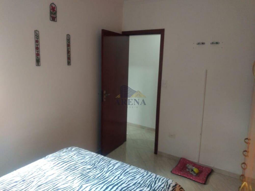 Apartamento à venda com 3 quartos - Foto 2