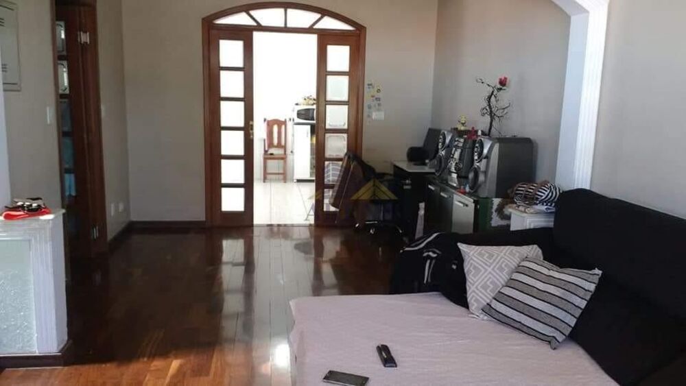 Casa, 4 quartos - Foto 1