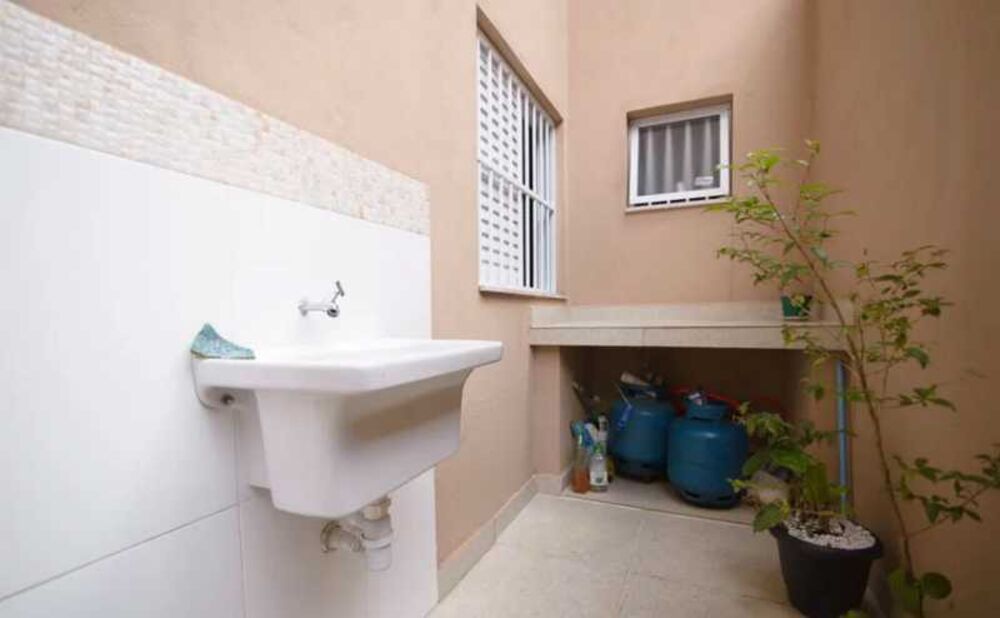 Casa à venda com 4 quartos, 274m² - Foto 12