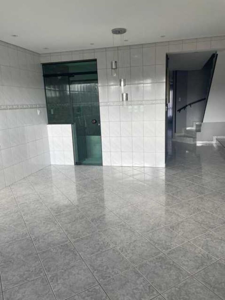 Casa Comercial à venda com 3 quartos, 298m² - Foto 15