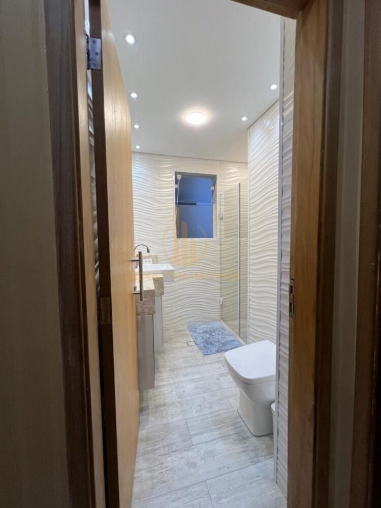 Apartamento à venda com 3 quartos, 122m² - Foto 2