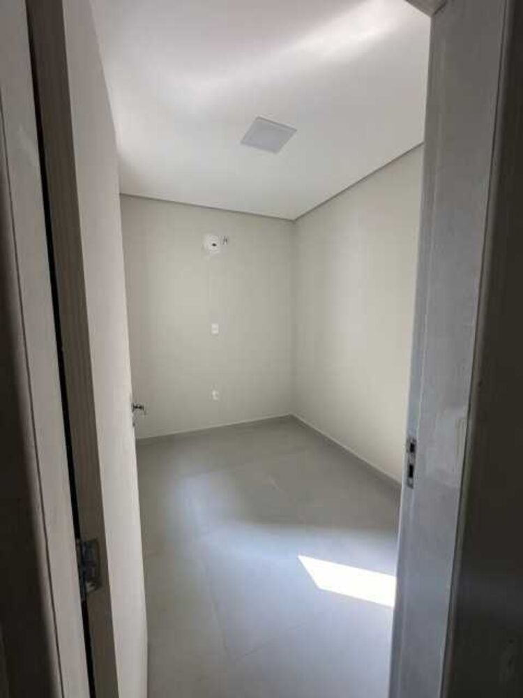 Apartamento à venda com 2 quartos, 60m² - Foto 20