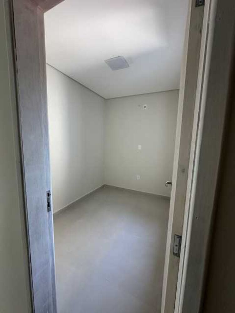 Apartamento à venda com 2 quartos, 60m² - Foto 24