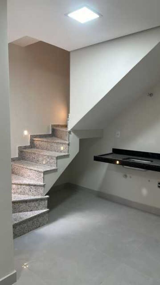 Apartamento à venda com 2 quartos, 60m² - Foto 18