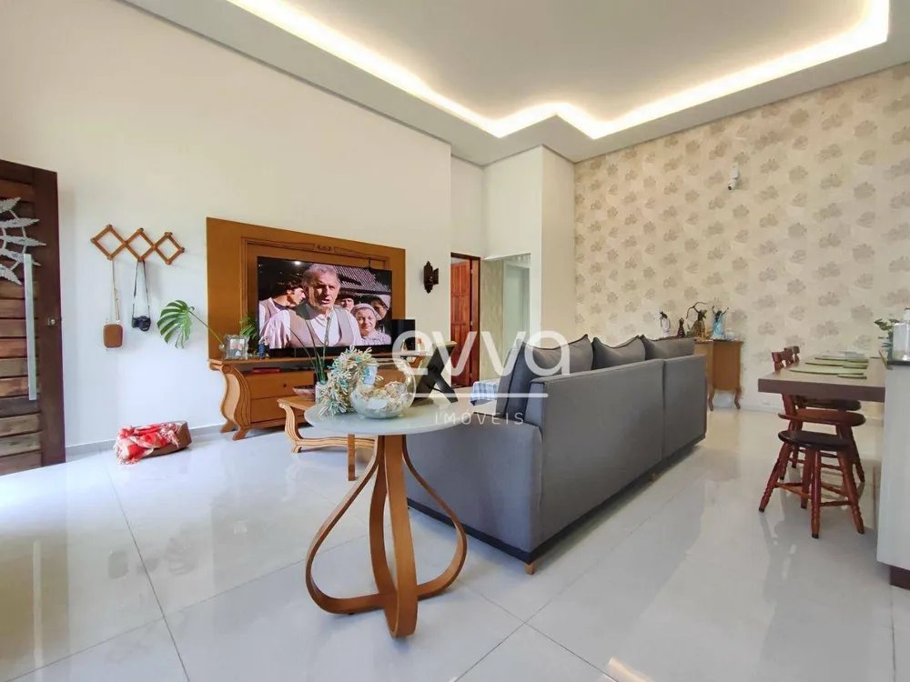Casa, 3 quartos, 132 m² - Foto 2