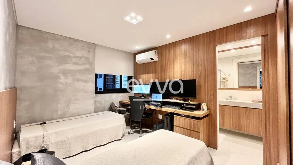 Apartamento, 4 quartos, 215 m² - Foto 10
