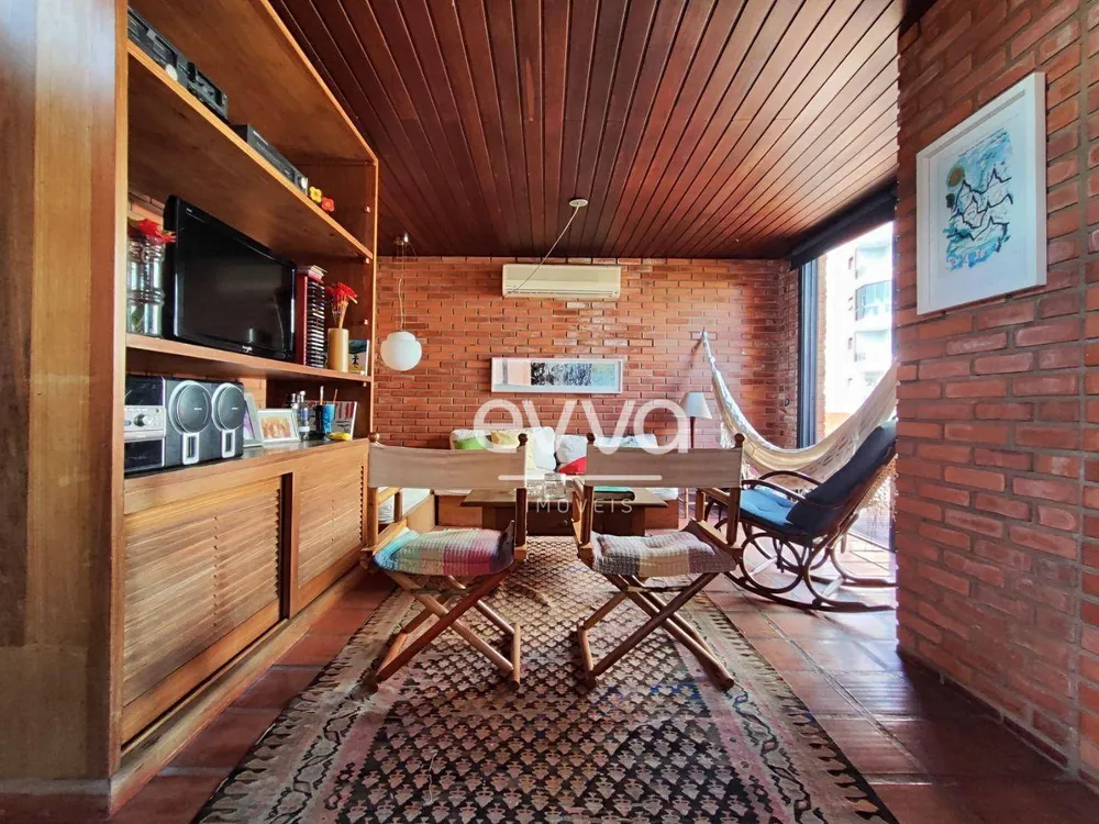 Cobertura, 3 quartos, 241 m² - Foto 11