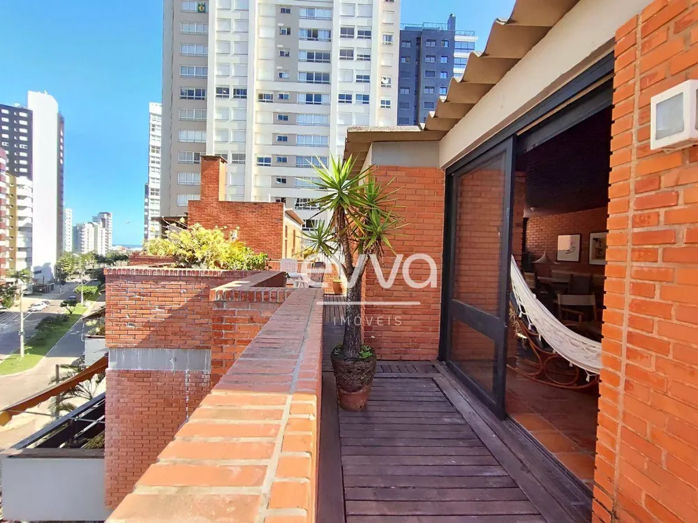Cobertura, 3 quartos, 241 m² - Foto 2
