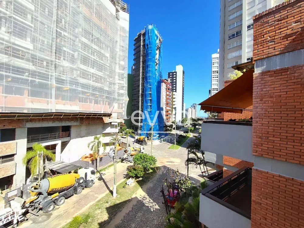 Cobertura, 3 quartos, 241 m² - Foto 5