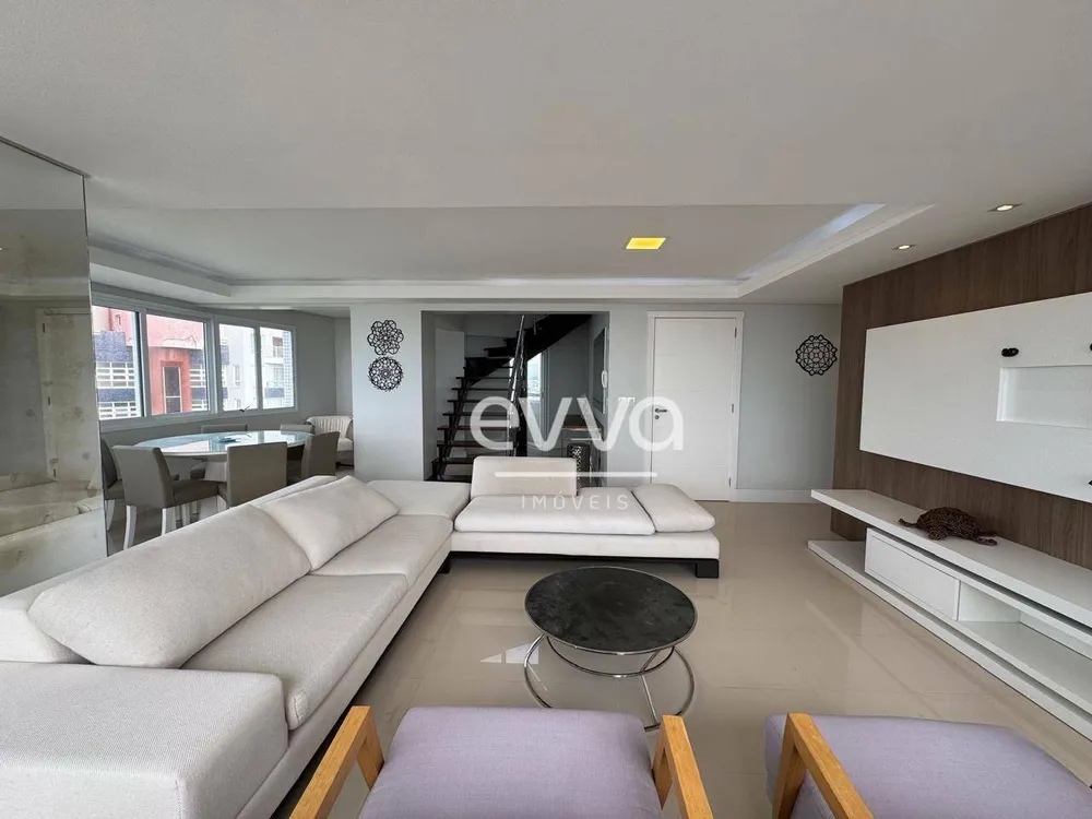 Cobertura, 3 quartos, 284 m² - Foto 1