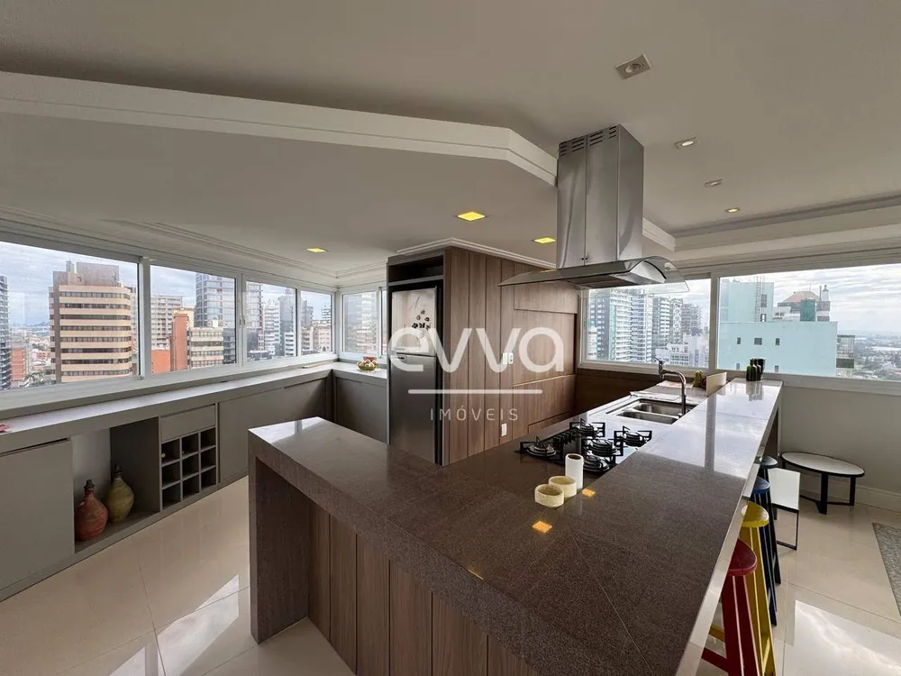 Cobertura, 3 quartos, 284 m² - Foto 9