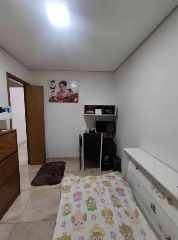 Casa, 3 quartos, 220 m² - Foto 3