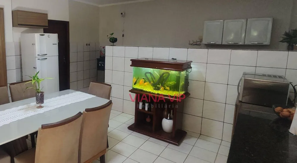 Casa, 3 quartos, 168 m² - Foto 1