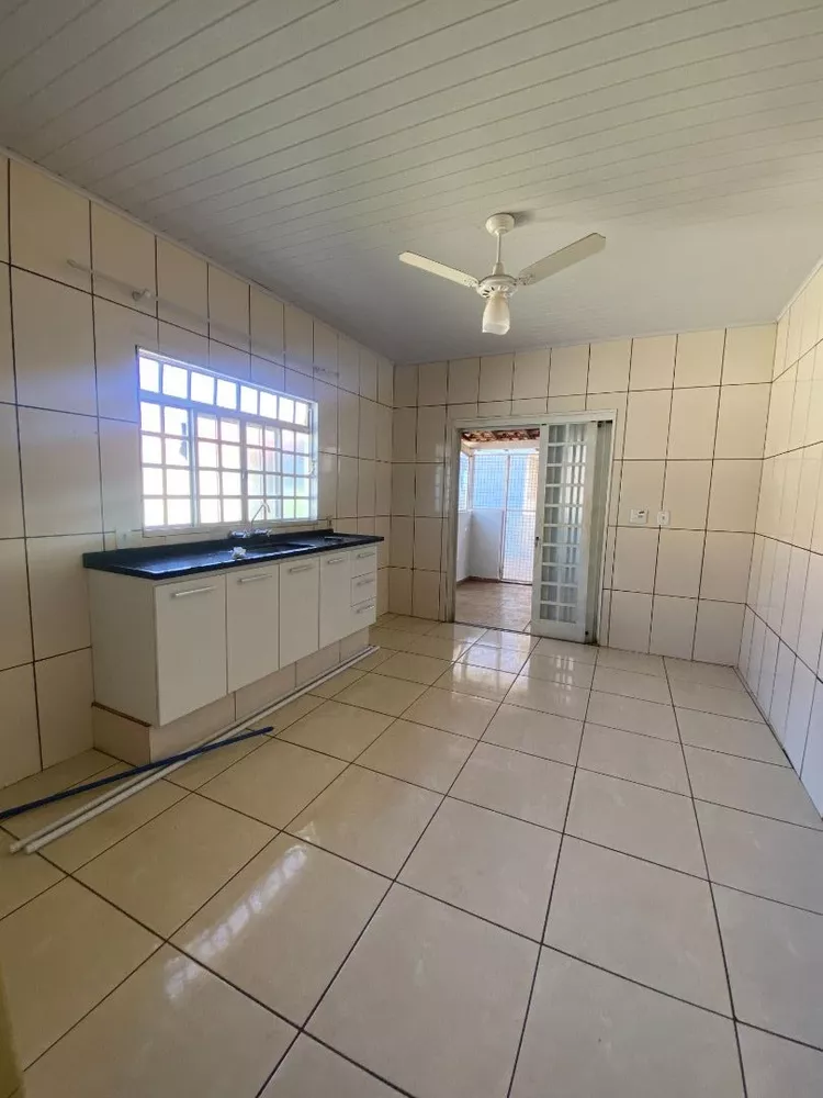 Casa, 3 quartos, 152 m² - Foto 3