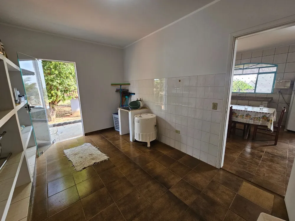 Chácara, 4 quartos, 1 m² - Foto 7