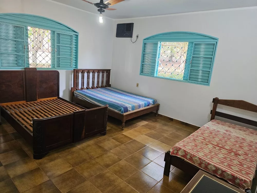 Chácara, 4 quartos, 1 m² - Foto 4