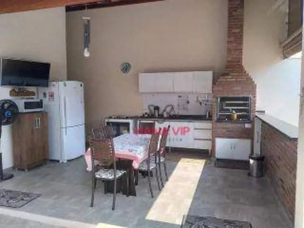 Casa, 2 quartos, 205 m² - Foto 1