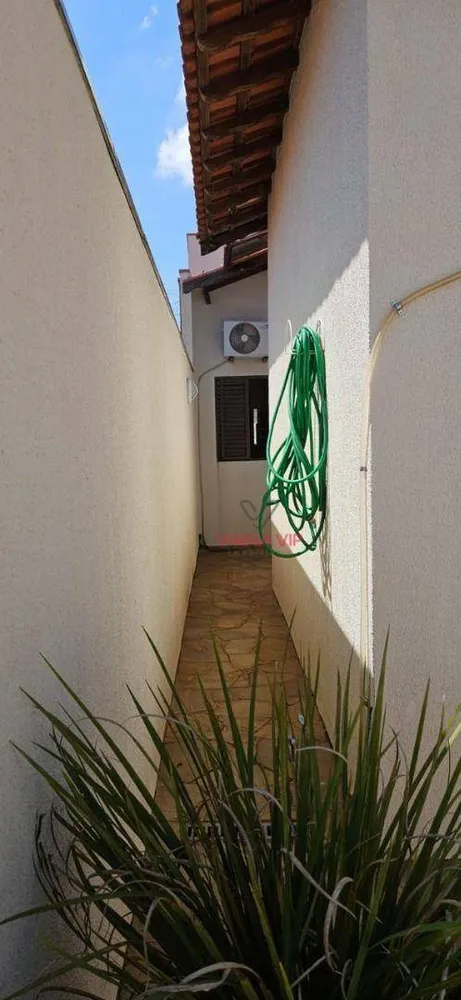 Casa, 3 quartos, 151 m² - Foto 2