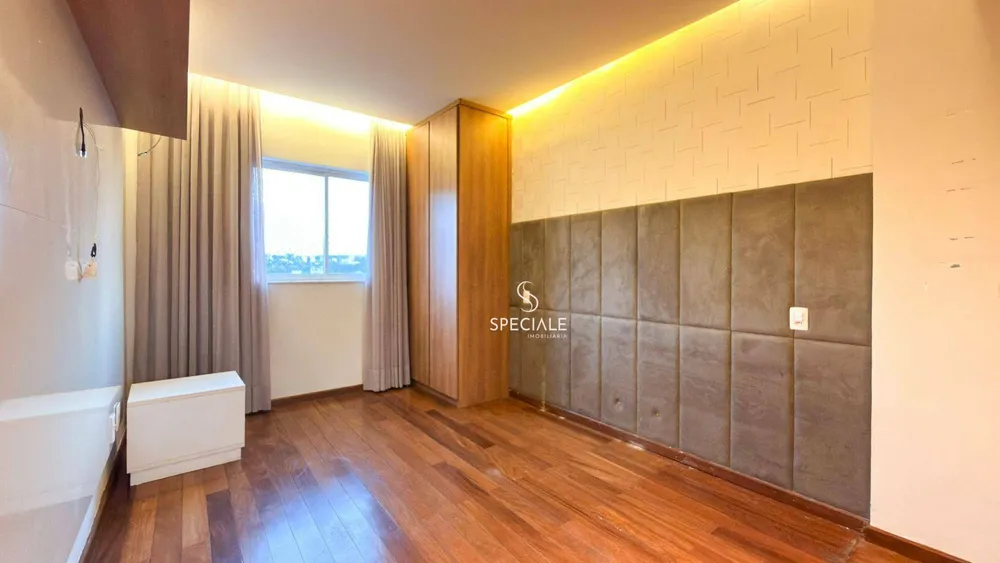 Cobertura, 3 quartos, 202 m² - Foto 4