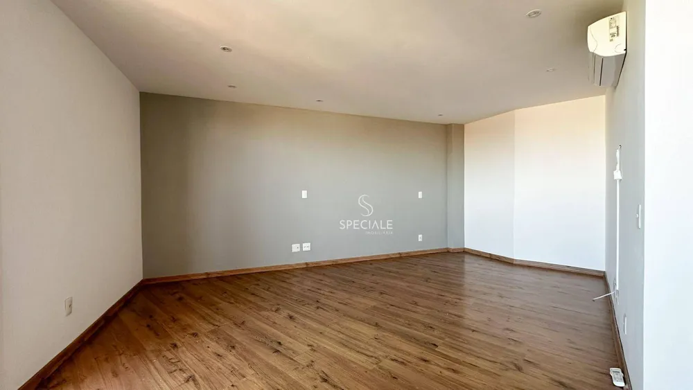 Cobertura, 3 quartos, 221 m² - Foto 5