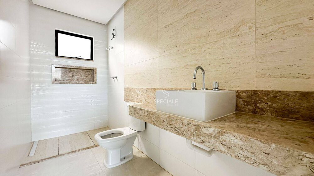 Casa de Condomínio à venda com 4 quartos, 240m² - Foto 3