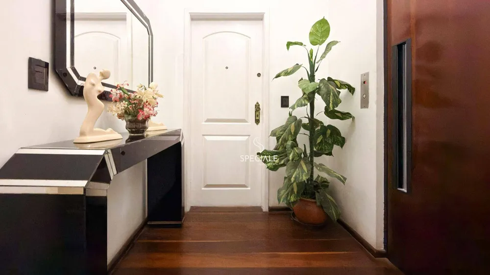 Apartamento, 3 quartos, 165 m² - Foto 1