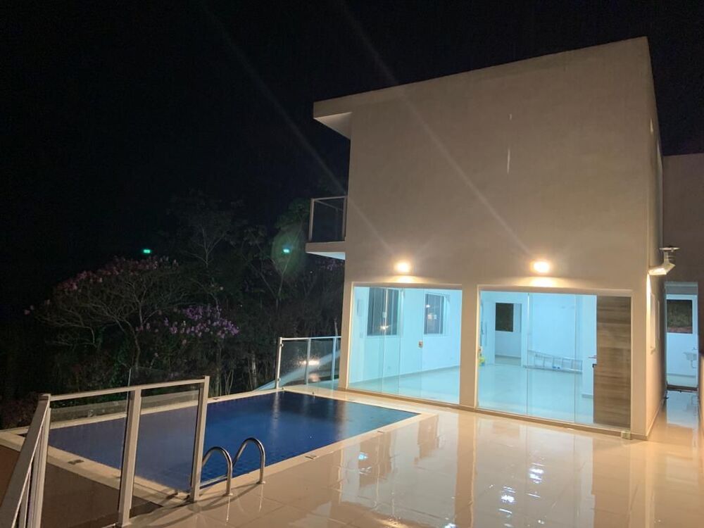 Sobrado à venda com 4 quartos, 215m² - Foto 4