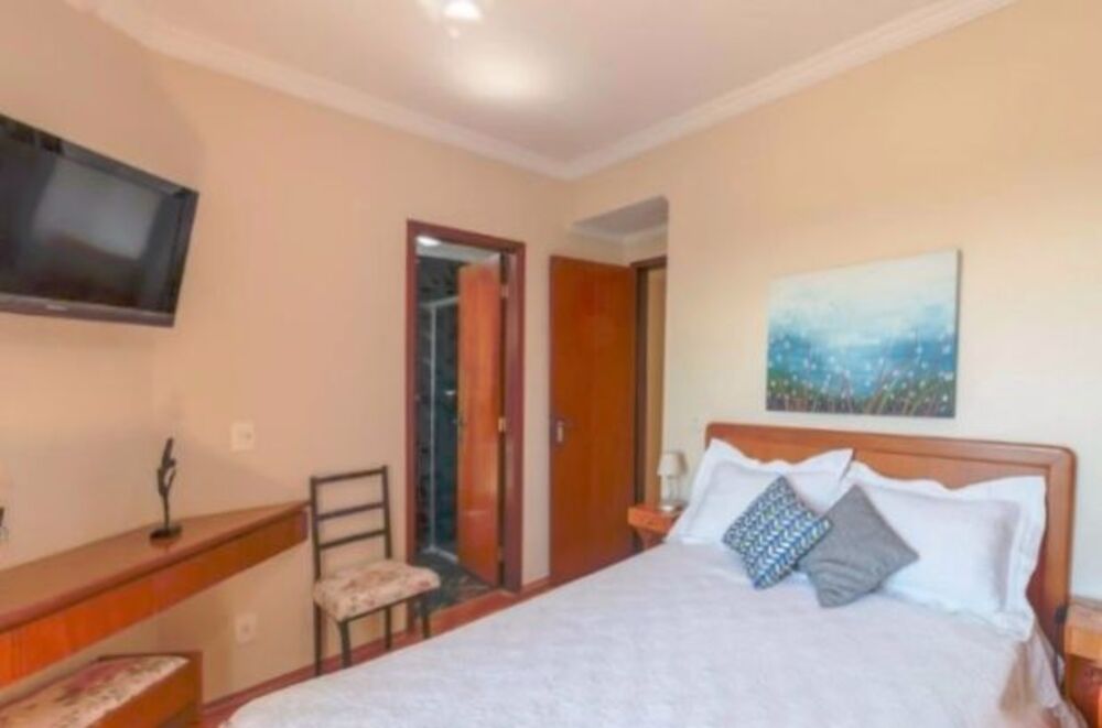 Apartamento à venda com 3 quartos, 156m² - Foto 10